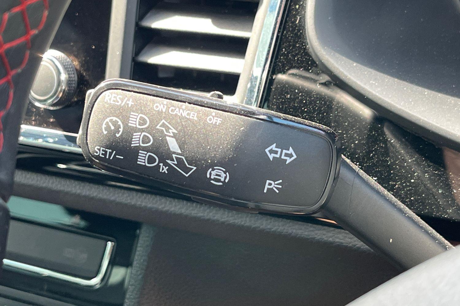SEAT Ateca Photo 13