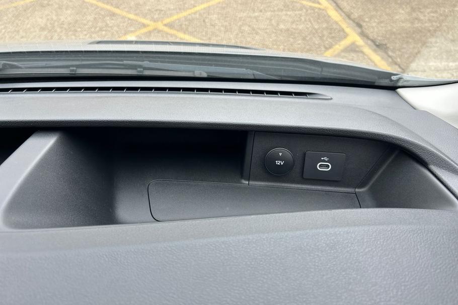 Used Ford E-TRANSIT LS24WWE 35