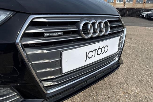 AUDI A4 Avant Photo 22