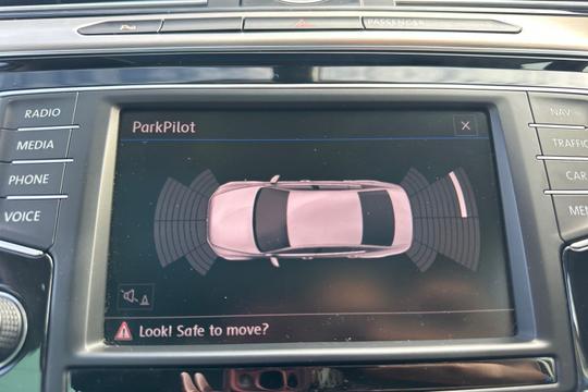 Volkswagen Passat Photo autoimg-950e404910b37420bbb639f65fef030149ddd166.jpg