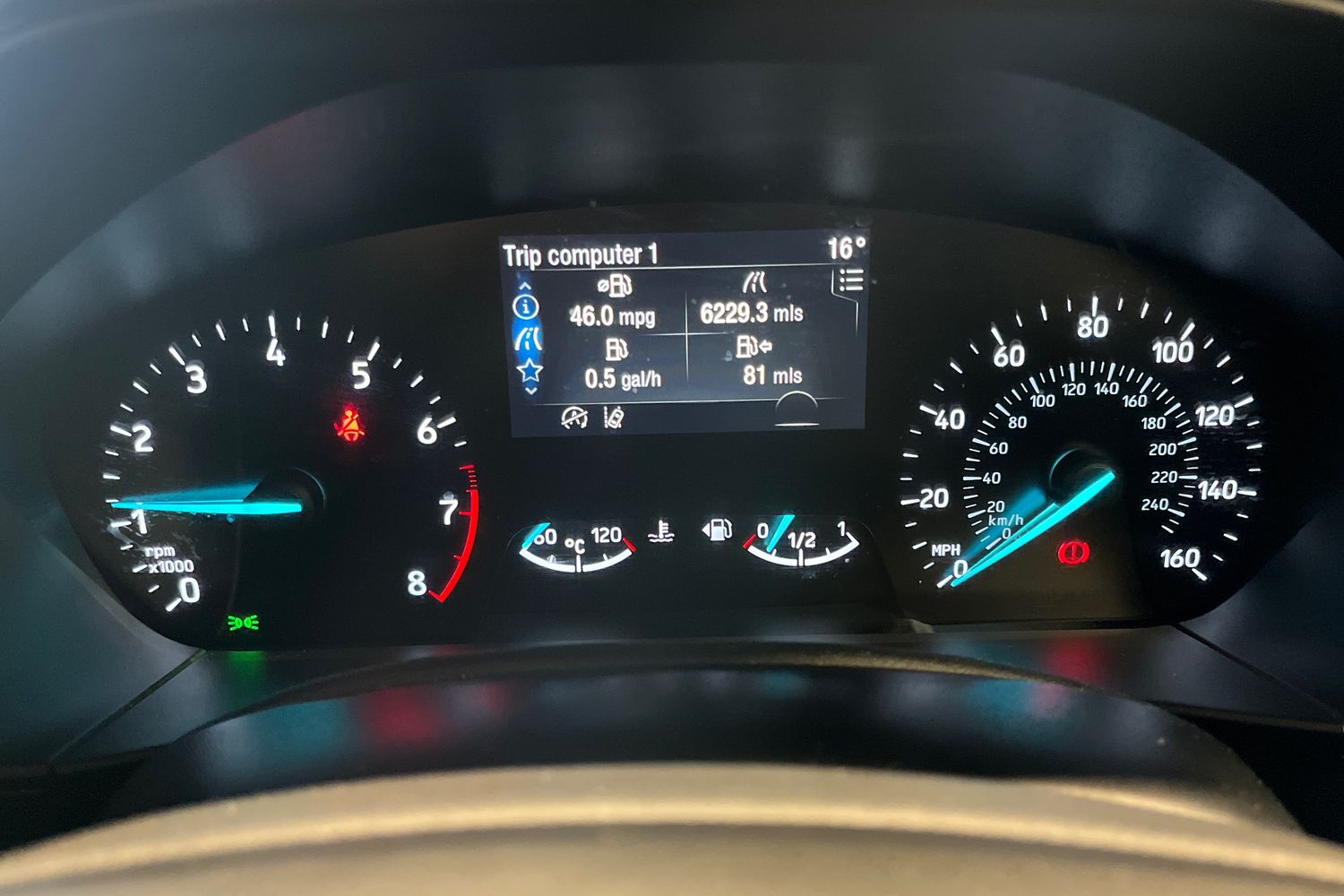 Ford FOCUS Photo 12