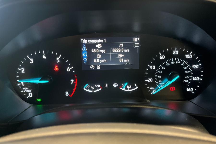 Ford FOCUS Photo autoimg-95104e9e1e168455179fcd5415b9f50f40e8913f.jpg