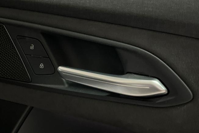 AUDI Q3 Photo 26