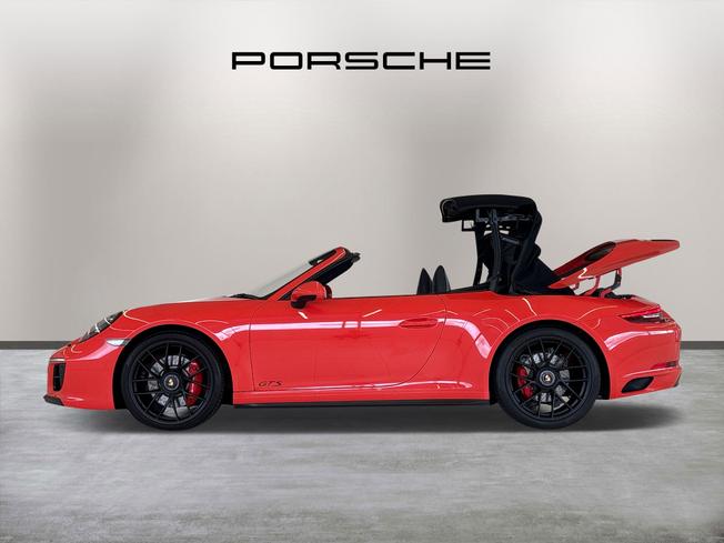 PORSCHE 911 Photo 7