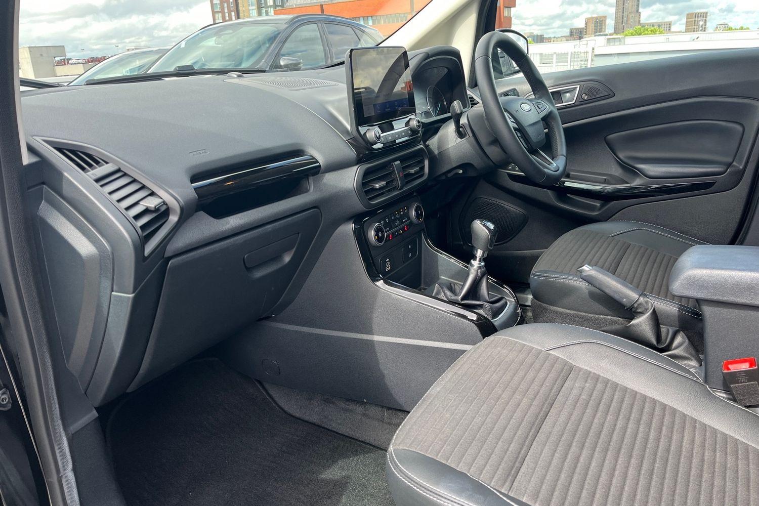 Ford EcoSport Photo 17