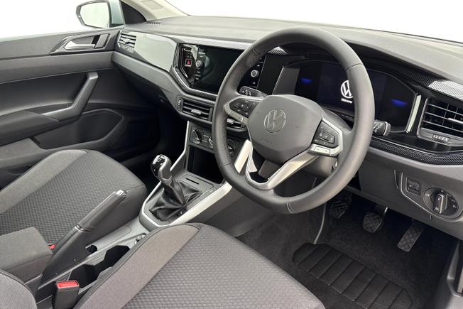 VOLKSWAGEN Polo Photo 6