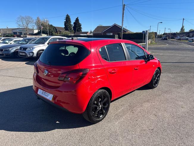 VAUXHALL Corsa Photo 32
