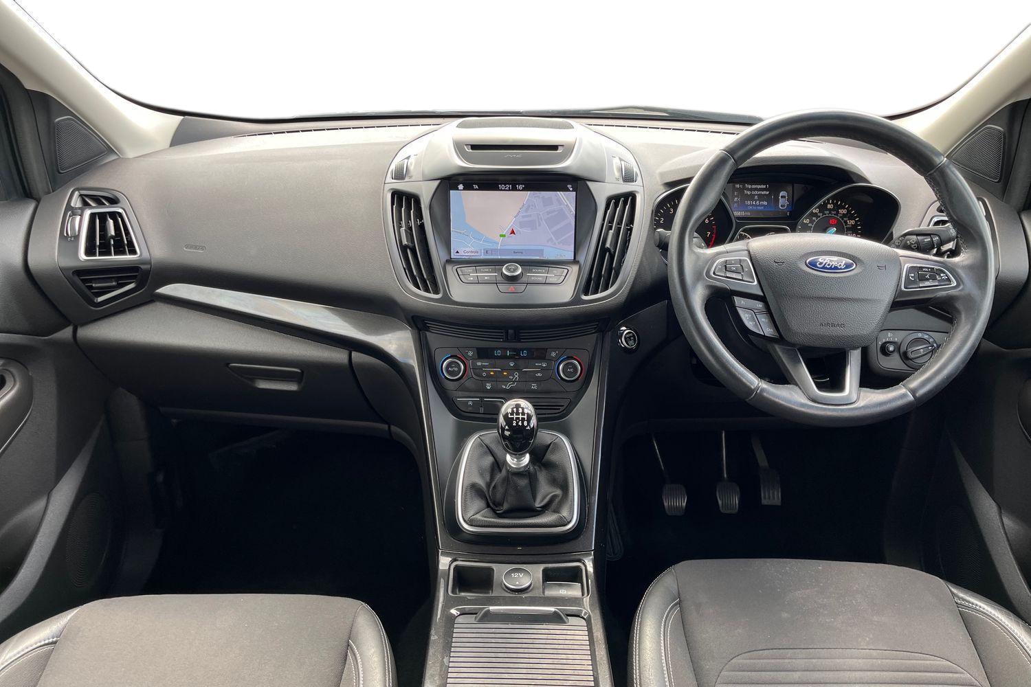 Ford KUGA Photo 9