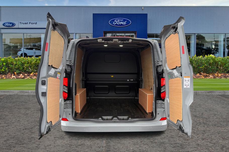 Used Ford TRANSIT CUSTOM 7