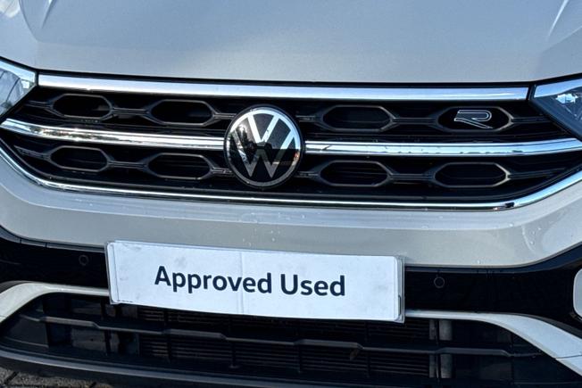 VOLKSWAGEN T-Roc Photo 27