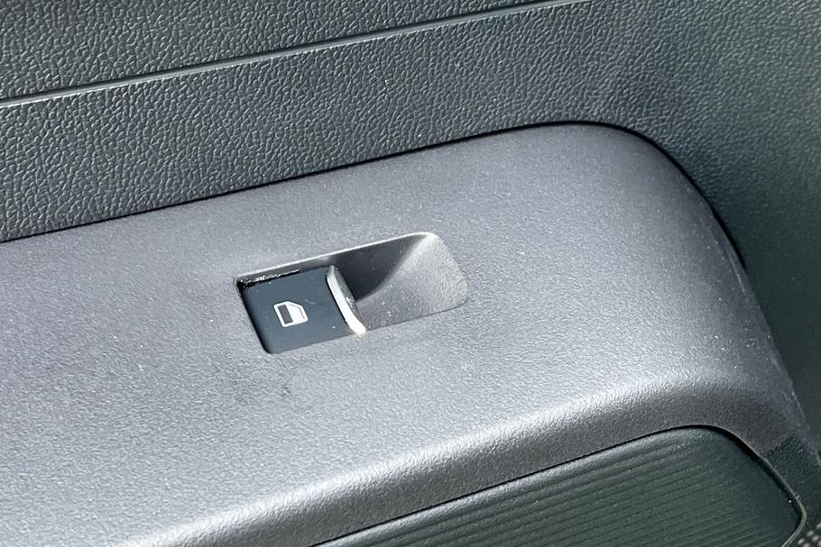 Used FORD TRANSIT COURIER LL75RAX 36