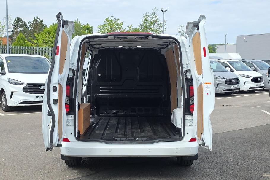Used Ford TRANSIT CUSTOM DP24GHV 6