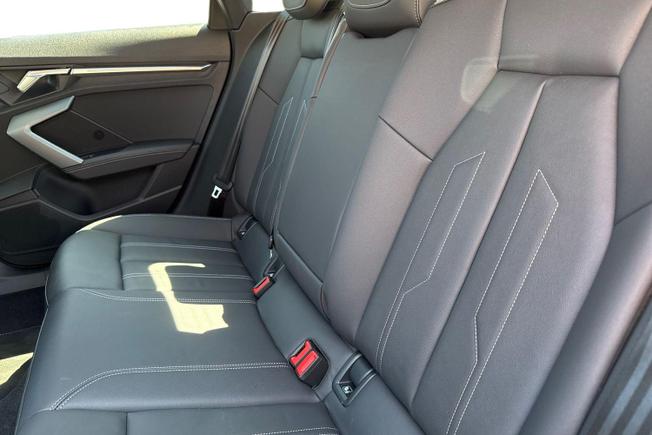 Audi A3 Photo 9