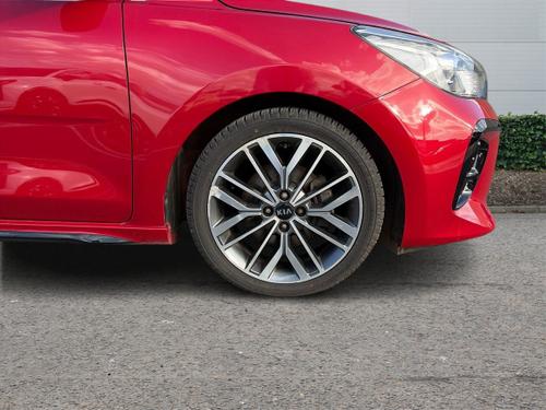Kia RIO Photo autoimg-9533edad1f8df69ab7a72c8b53545be15d2d2507.jpg