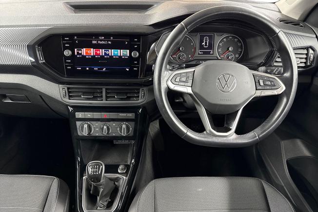 Volkswagen T-Cross Photo 11
