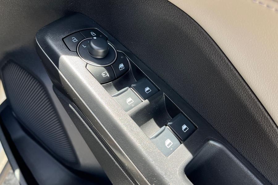 Ford Puma Gen-E Photo autoimg-953826fbc81447c0d9e5bf6fc6b4ee9f538bc889.jpg