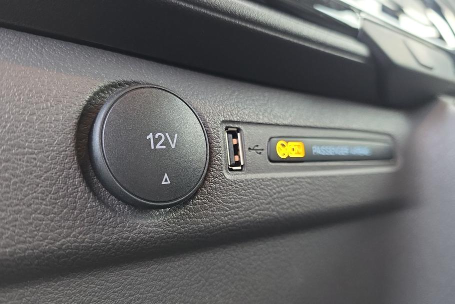 Used Ford E- TRANSIT 27