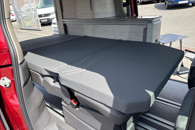 VOLKSWAGEN California Photo 32
