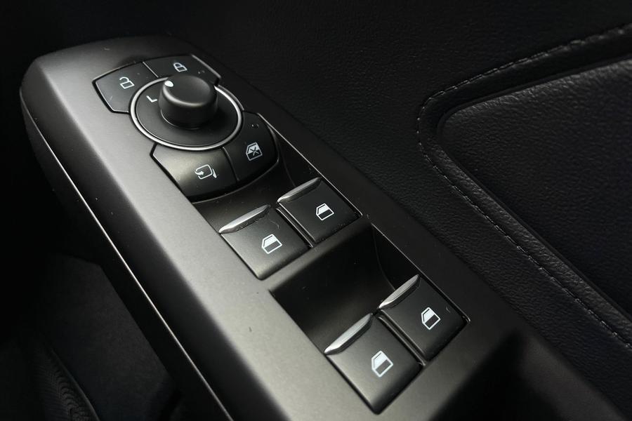 Ford Focus Photo autoimg-953fe0a39dd3962028aa366d782c4b5e9f0872e7.jpg