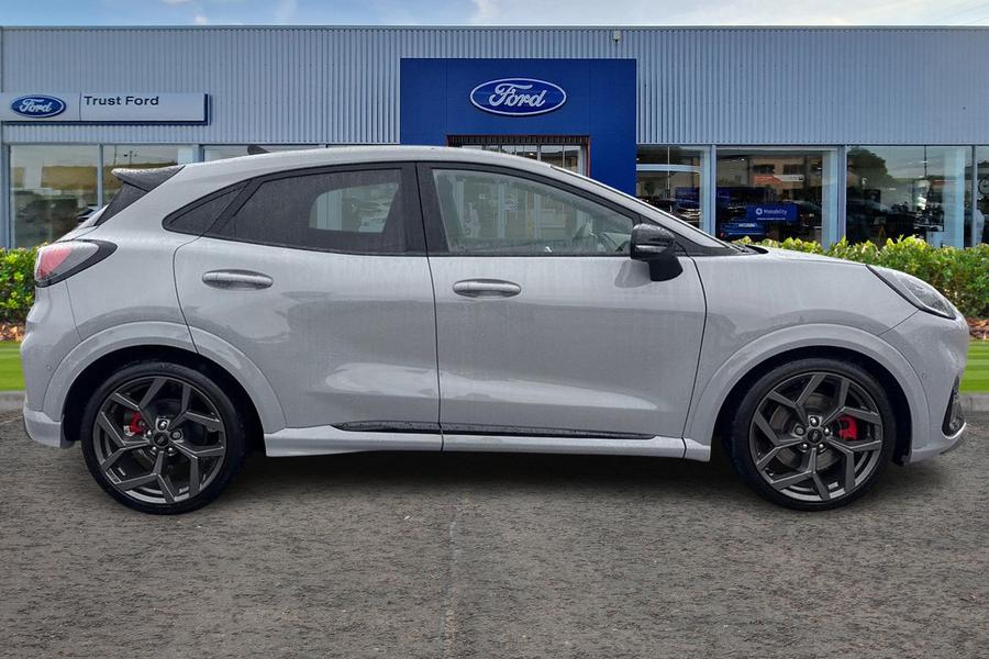 Ford PUMA Photo autoimg-954672de964e566701c58c3b9a61e1f5bd891b5c.jpg