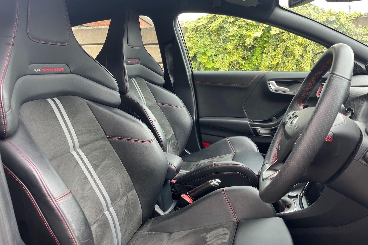 Ford Puma Photo 16