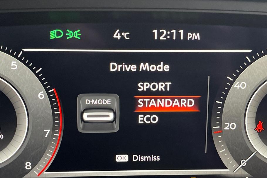 Used Nissan QASHQAI DU25BPK 39