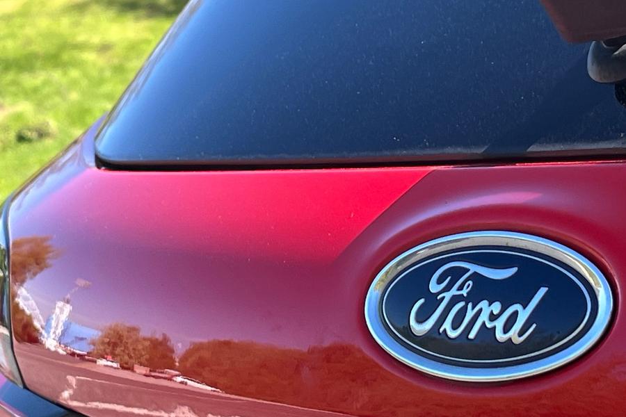 Ford FIESTA Photo autoimg-954a606e9ef10c9400117e87112502f7650b6731.jpg