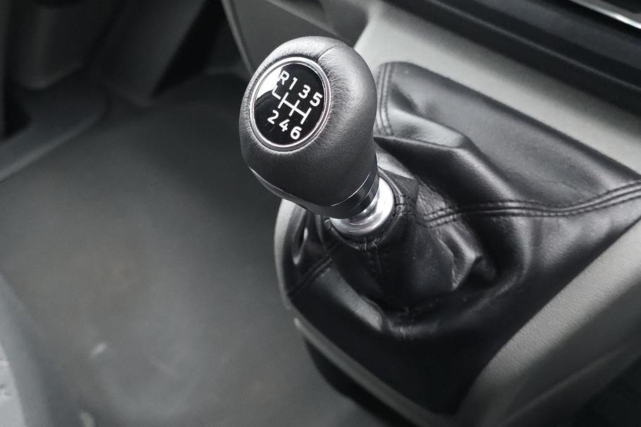 Used FORD TRANSIT CUSTOM WR75MXD 9