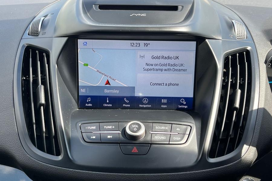Ford Kuga Photo autoimg-954f6c920186379fea24a856026d35658f88a76b.jpg