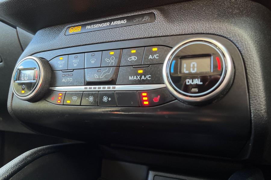 Ford FOCUS Photo autoimg-955332397841a657aa3ce98af9550a21a7e36f58.jpg