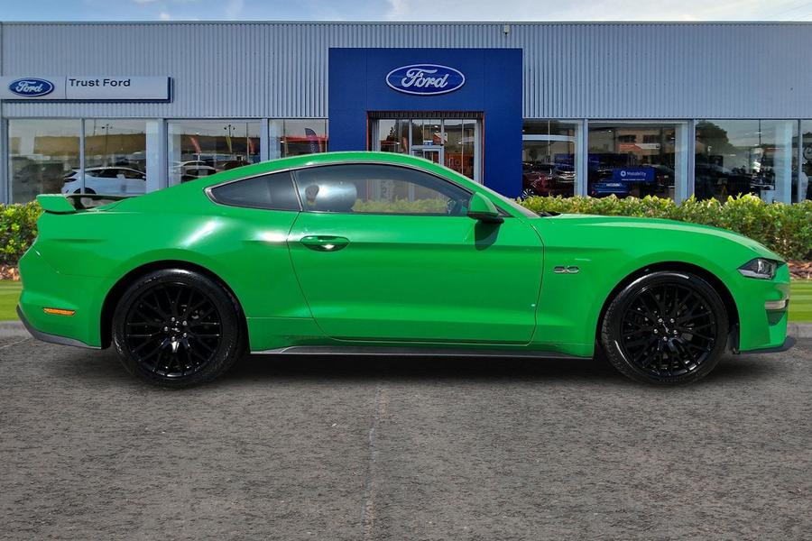 Ford Mustang Photo autoimg-9554a474bba159baa00268efcecabc7543070c9f.jpg