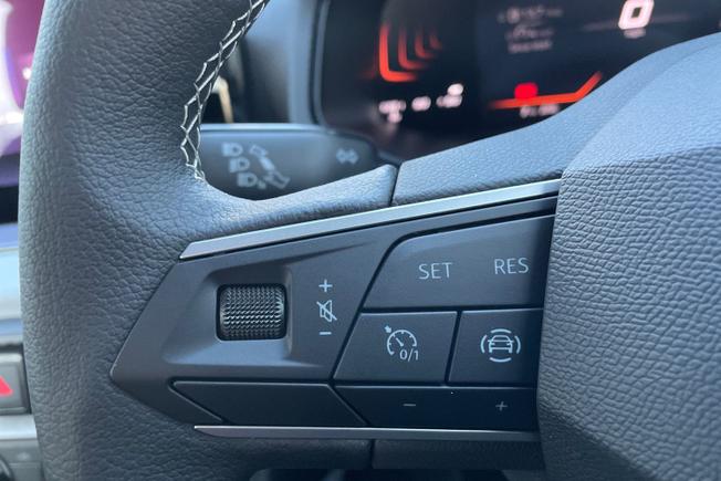 SEAT Arona Photo 16