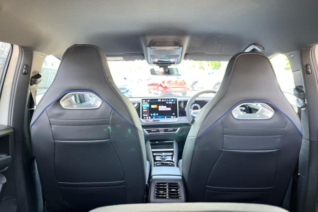 VOLKSWAGEN Tiguan Photo 31