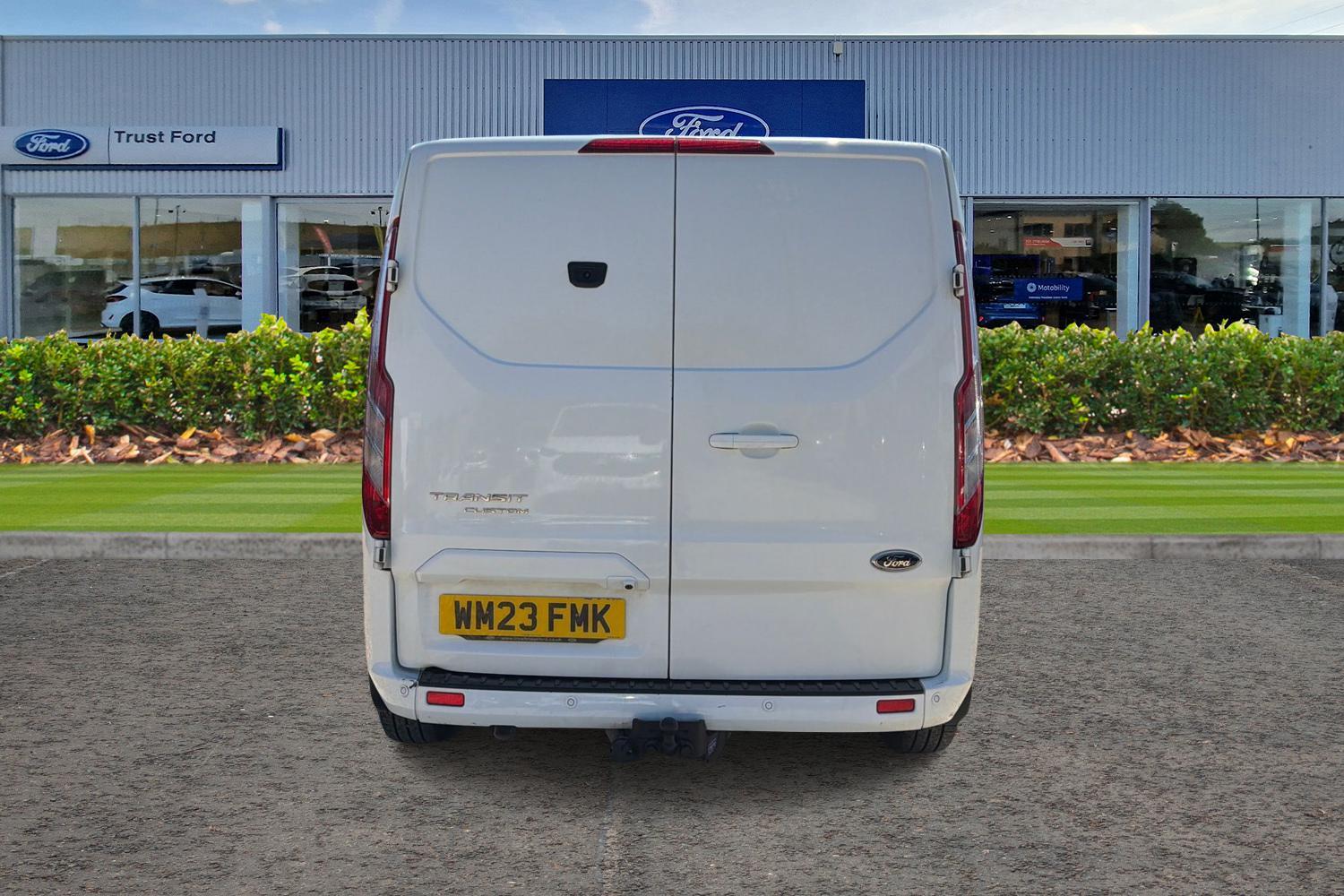 Ford TRANSIT CUSTOM Photo 12