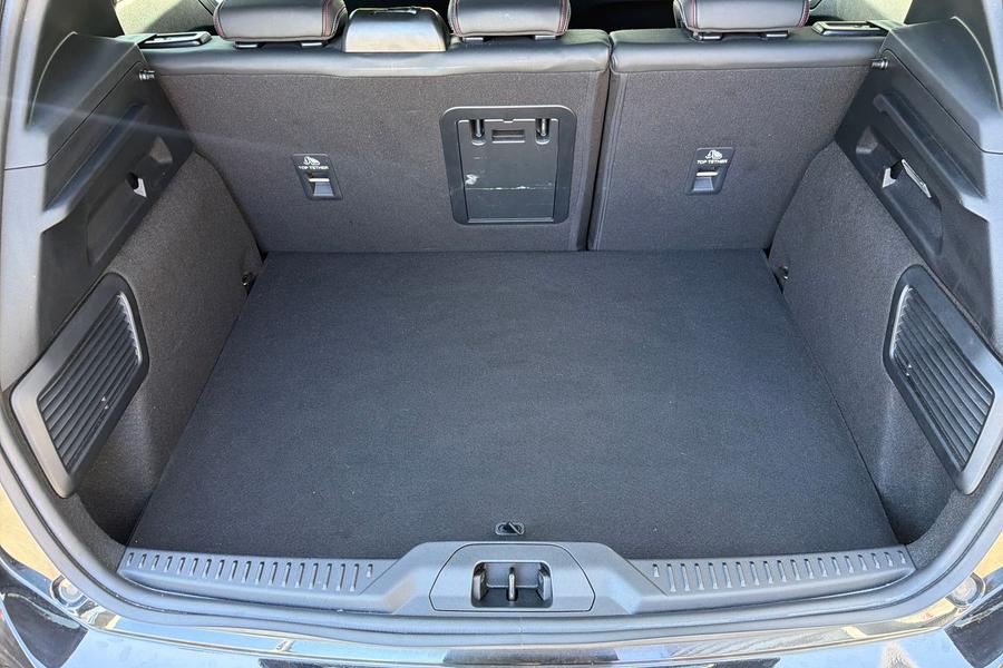 Ford FOCUS Photo autoimg-955f2b259488d62b9e6ae7ae5a485036f4beb35c.jpg