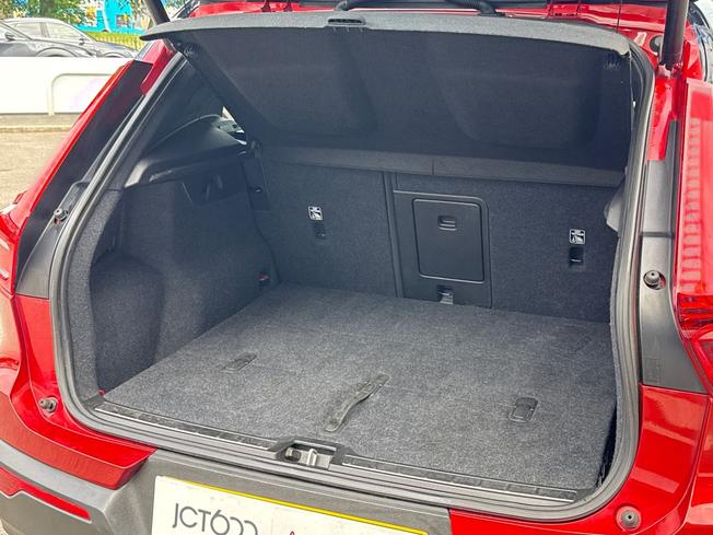 VOLVO Xc40 Photo 12