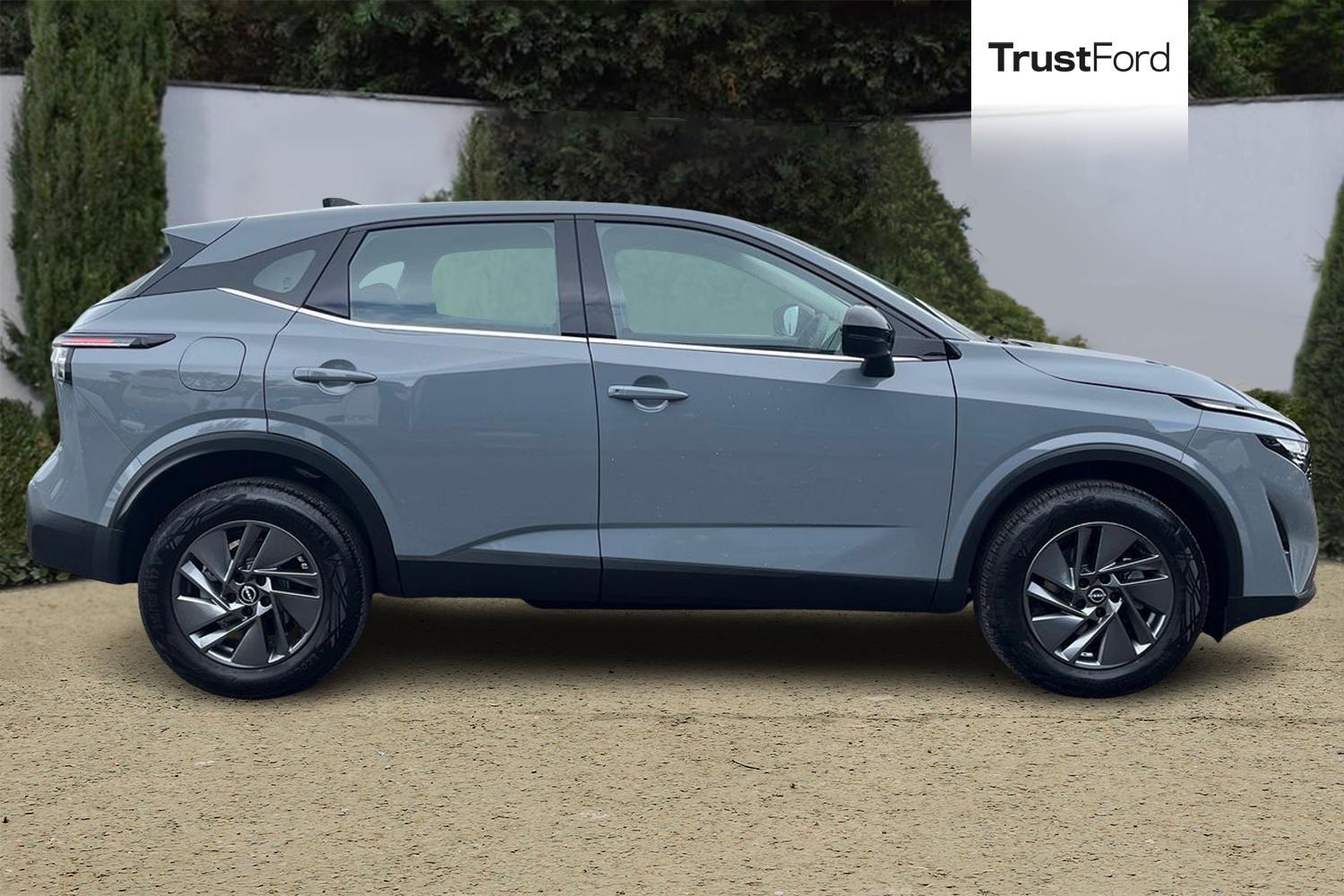 Nissan Qashqai Photo 2