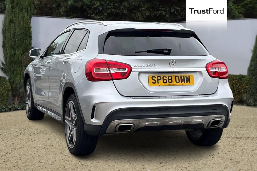 Mercedes-Benz GLA Photo autoimg-9565658a2964cf42215e42550e7f3f6f36c7336d.jpg