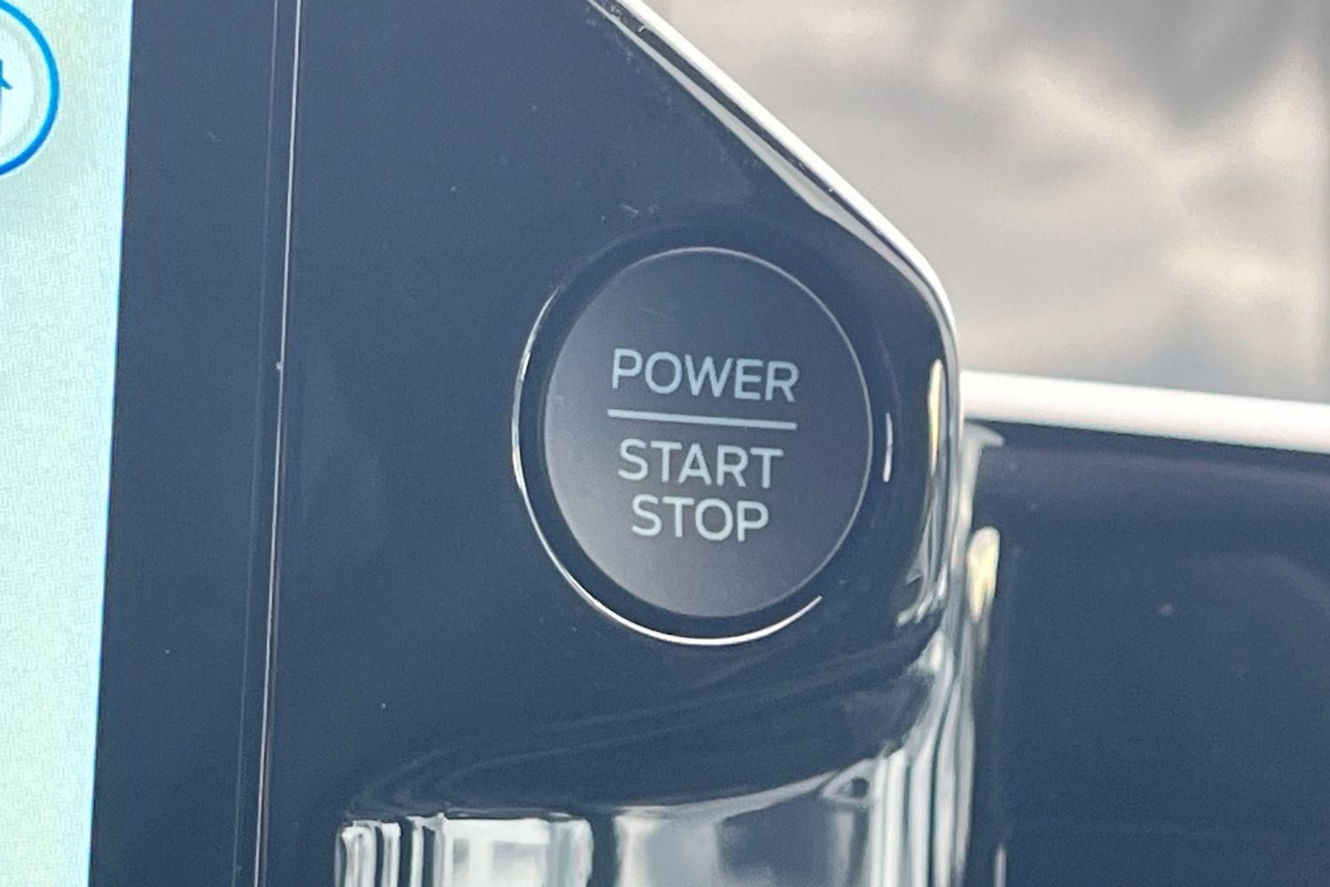 Ford TRANSIT CUSTOM Photo 28
