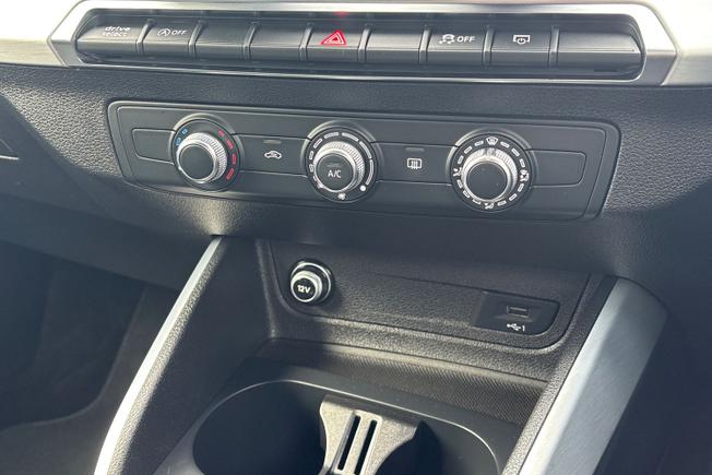 AUDI Q2 Photo 24