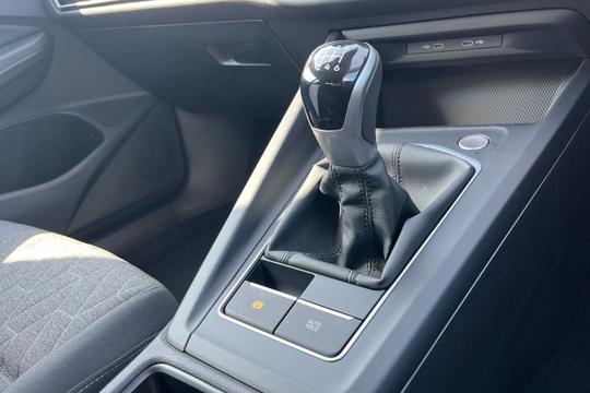 Volkswagen Golf Photo autoimg-956caa692d30a61e45a7095800dd17b796f24c70.jpg