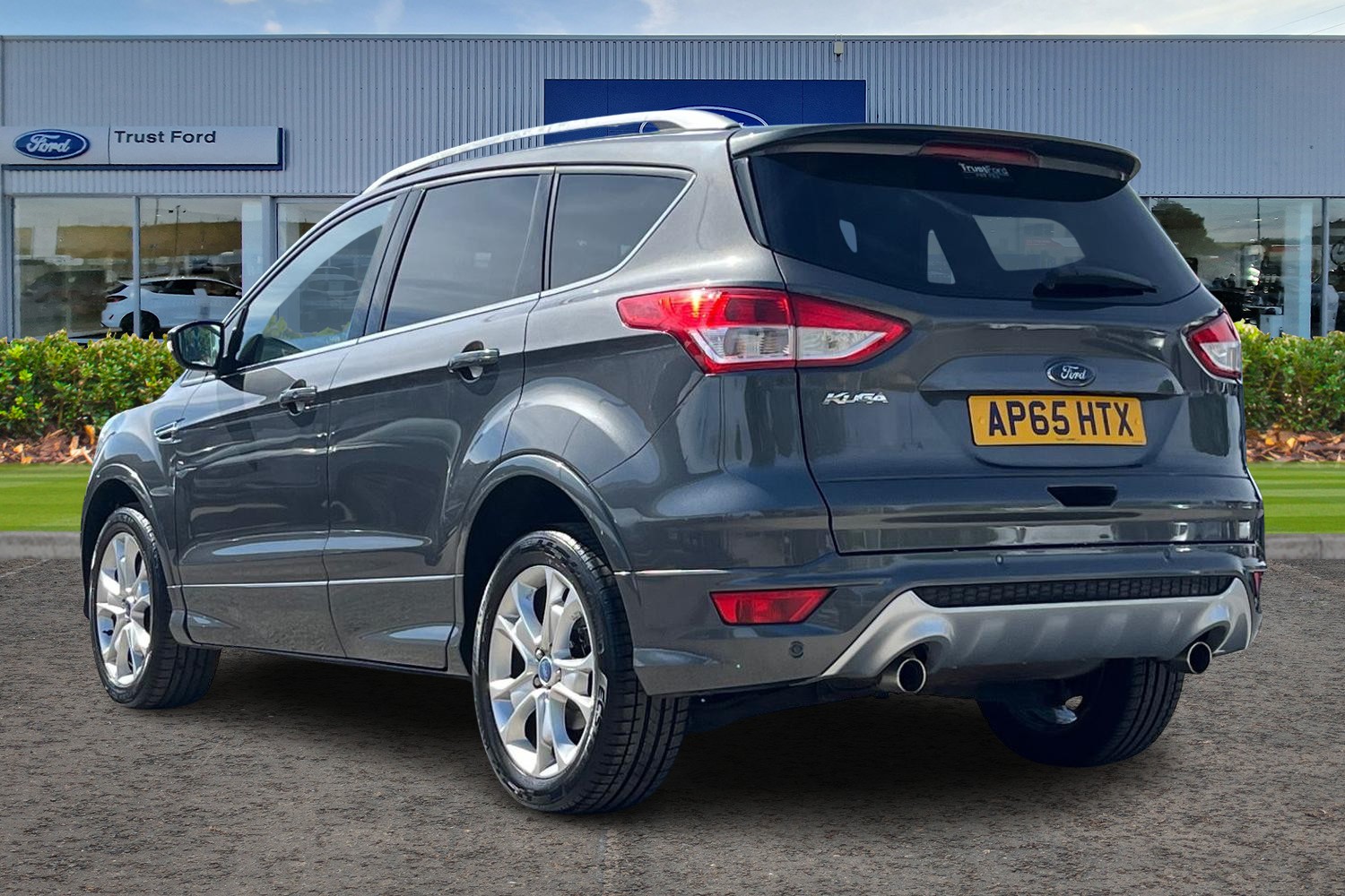 Ford KUGA Photo 1