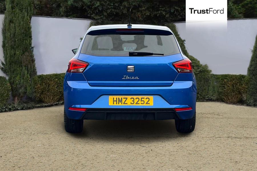 SEAT IBIZA Photo autoimg-95700b835fe58f4f02db22786dd37681bb41347a.jpg