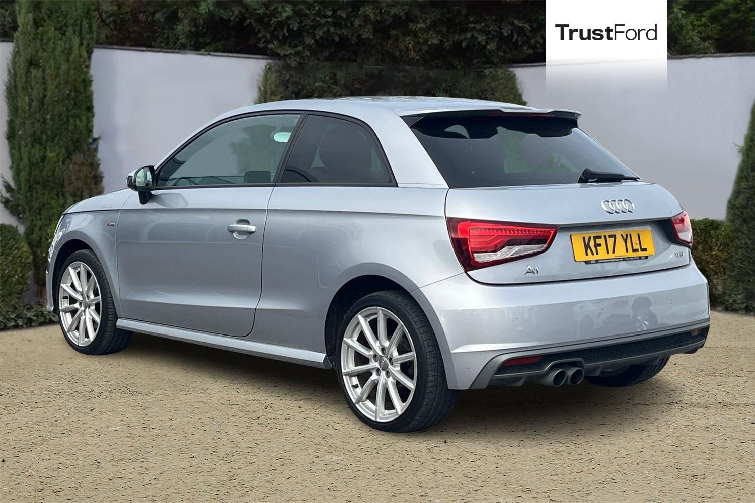 Audi A1 Photo 1