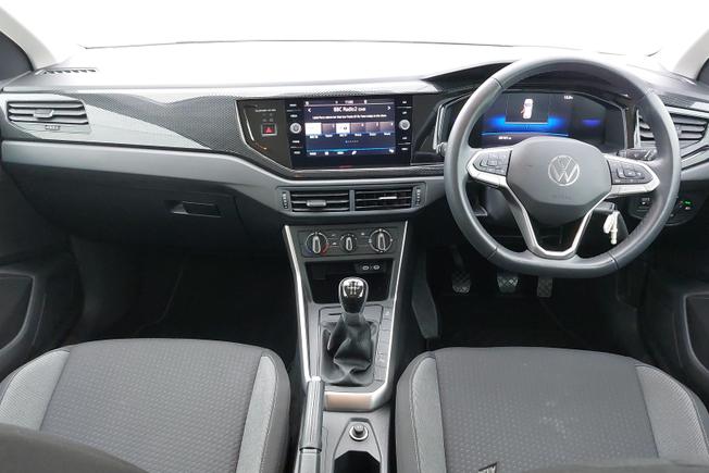 VOLKSWAGEN Polo Photo 10