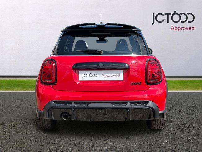 MINI Hatch Photo 7