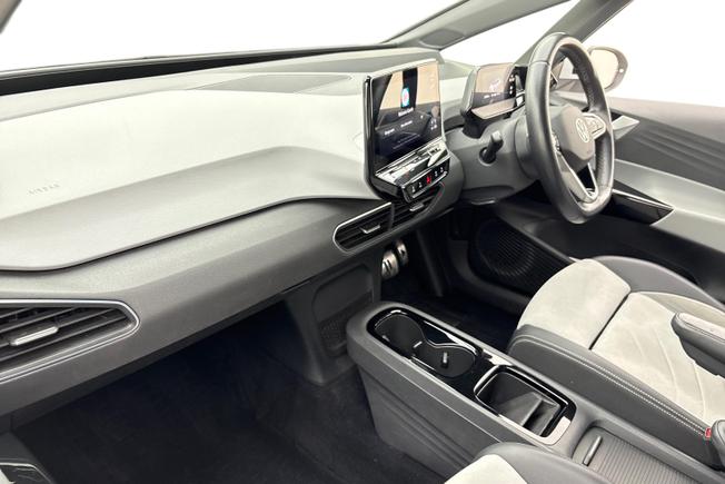 Volkswagen ID.3 Photo 2