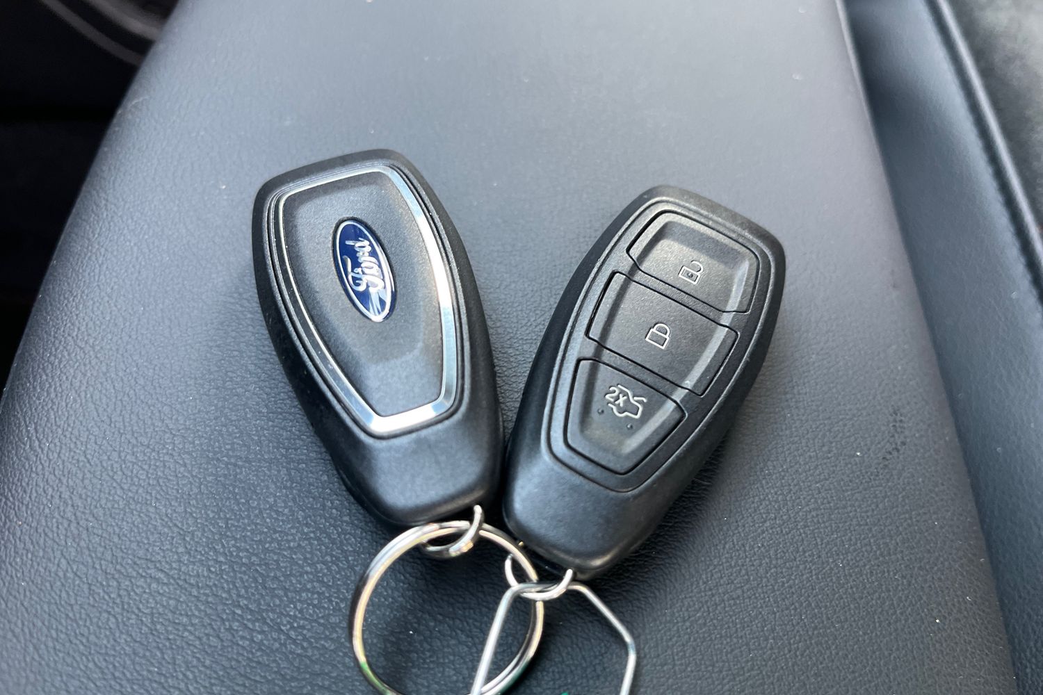 Ford KUGA Photo 21