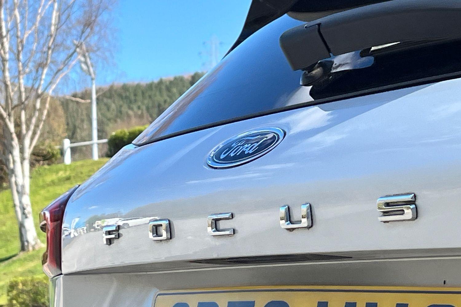 Ford FOCUS Photo 38