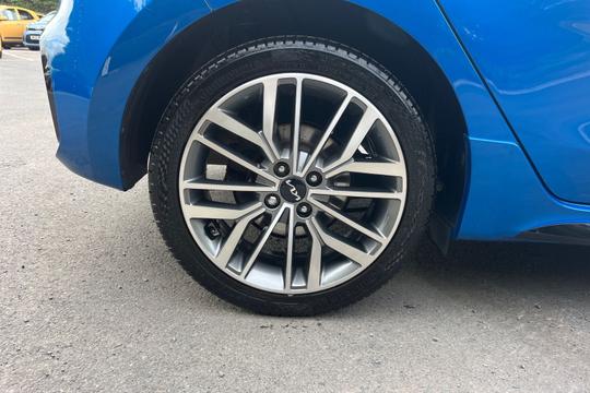 Kia Rio Photo autoimg-9583c35ea2955712271a0e764d38b2f83e3cb354.jpg